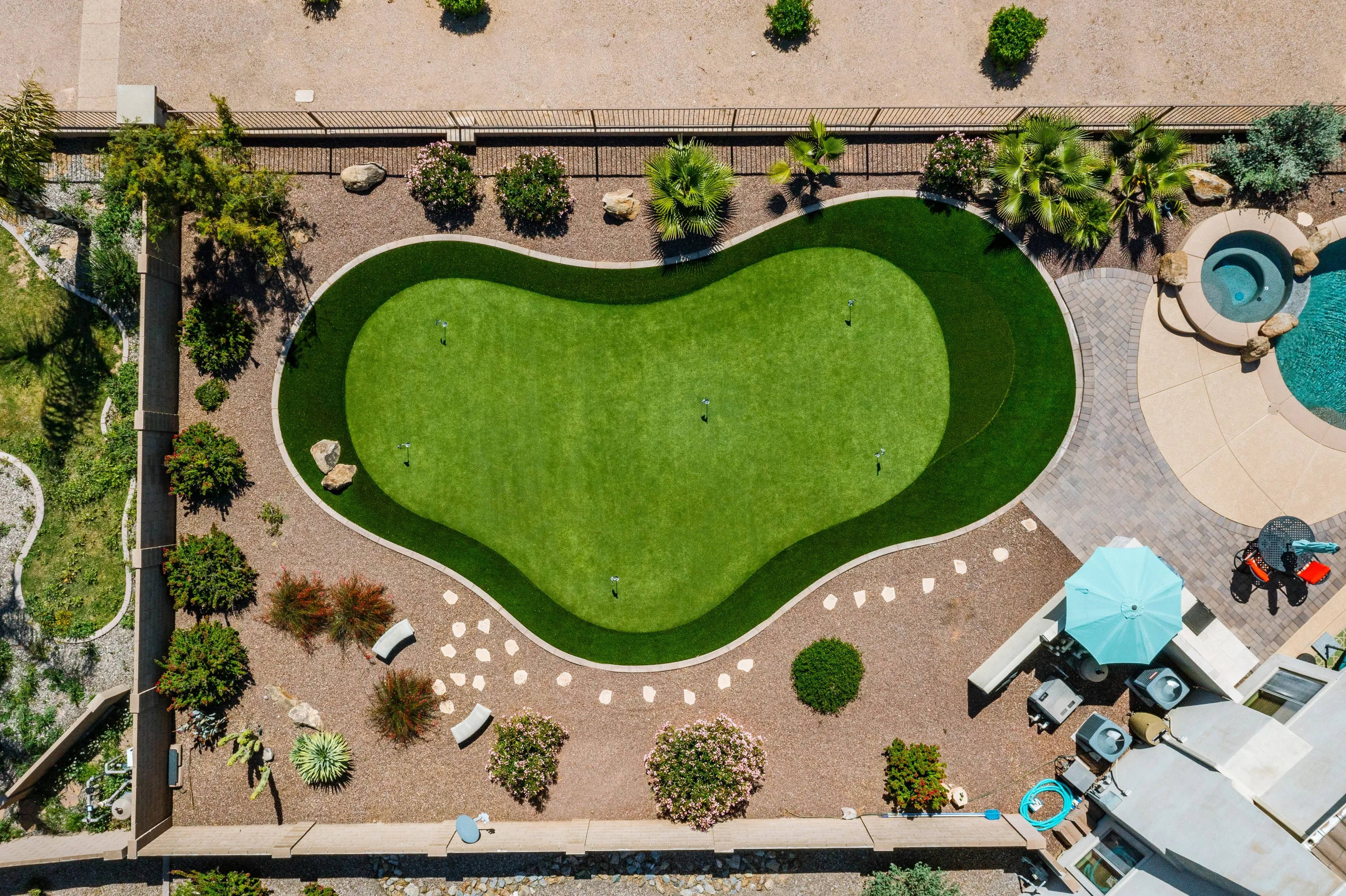 Artificial Turf Putting Green Design